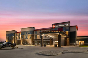 Best Western Plus Lakeview Hotel